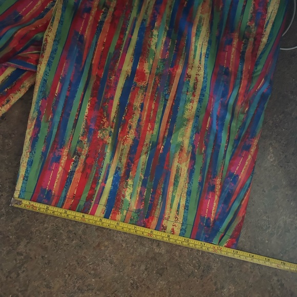 Hreski Men’s Shorts - Picture 7 of 11